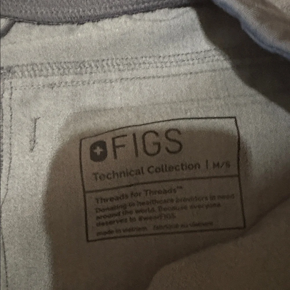 Figs Men's Charcoal Cargo Pants‎